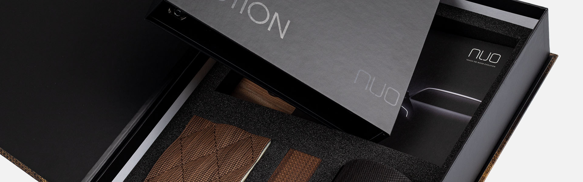 bedruckte-musterverpackungen-individuelle-inhalte-hersteller-1920